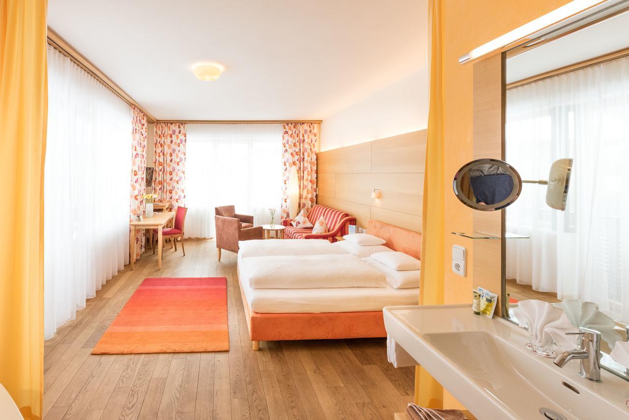 Hotel Walserberg Warth  Dış mekan fotoğraf