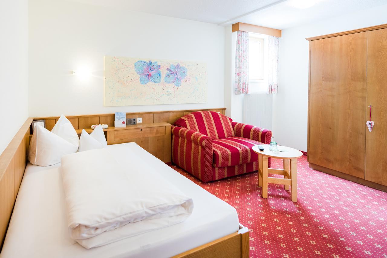 Hotel Walserberg Warth  Dış mekan fotoğraf
